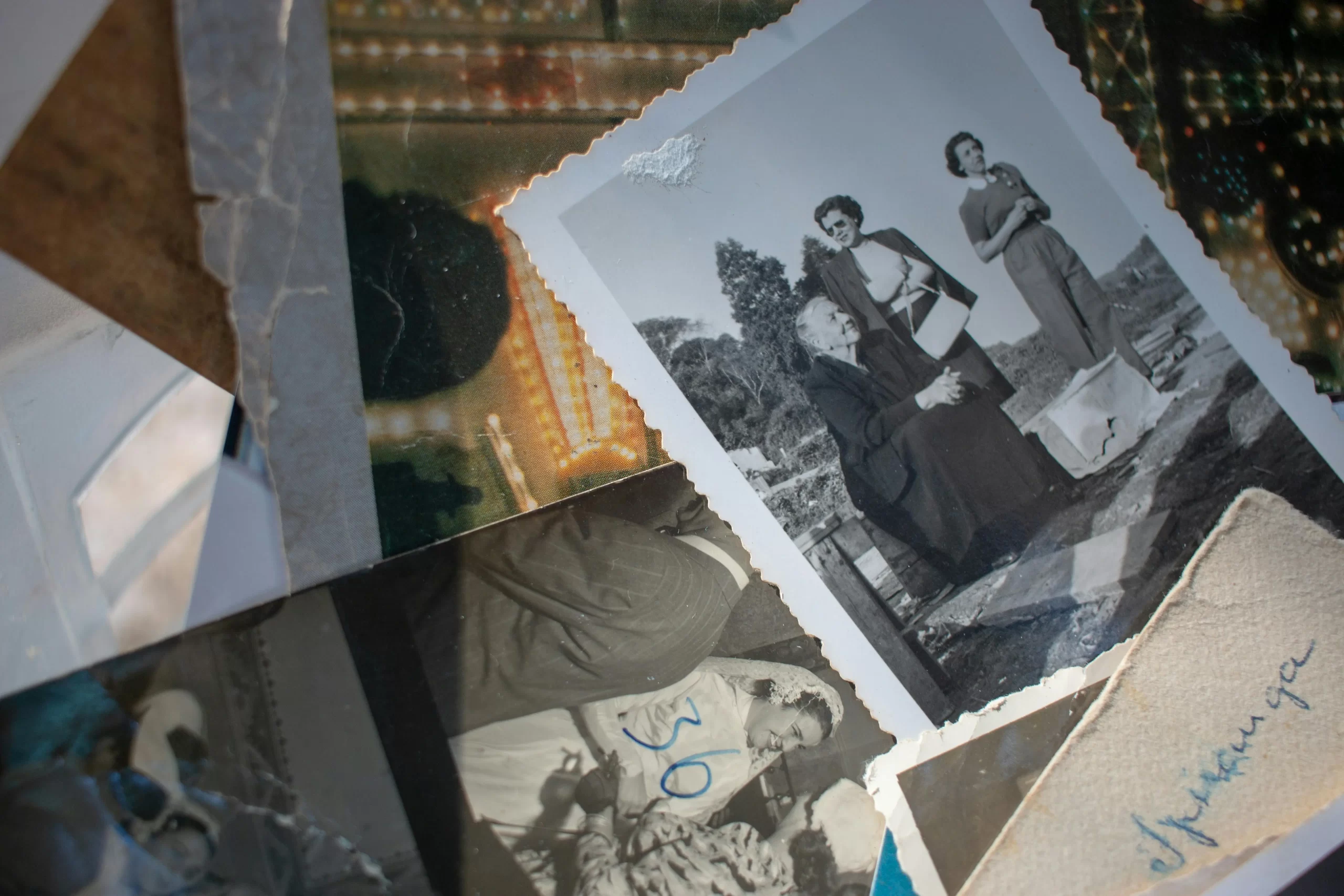 5 Ways to Personalize Your Family Photos 