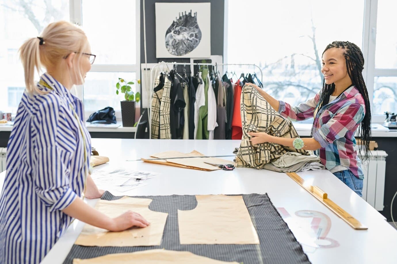 Practical Skills in Fashion Design to Learn for Real-World Success 