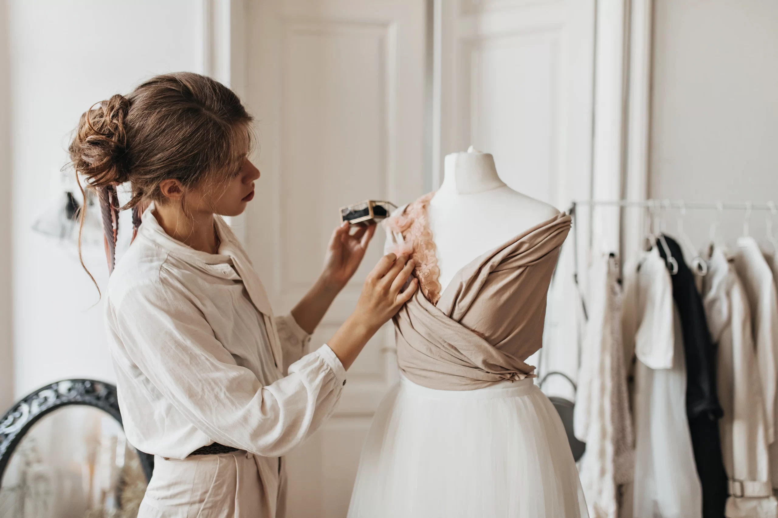 Key Skills for a Successful Fashion Designer to Succeed in Fashion Designing (2)